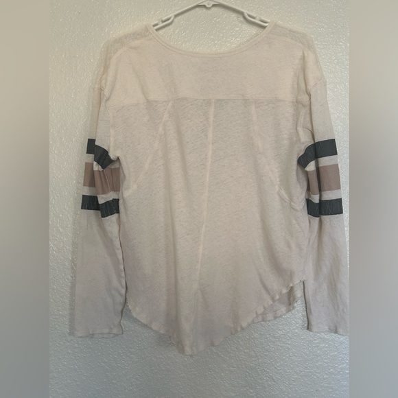 We The Free Long Sleeve Tee size S - Picture 2 of 7